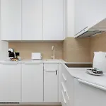 Apartment Klimatyzowany Z Parkingiem I Blisko Plazy By Renters Pobierowo